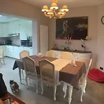 Dans Habitat Partage Chez Severine ホームステイ