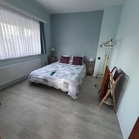 Dans Habitat Partagé Chez Séverine Alloggio in famiglia Nivelles