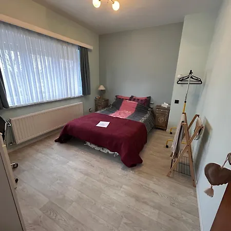 Δωμάτια σε οικογενειακή κατοικία Dans Habitat Partage Chez Severine Νιβέλ